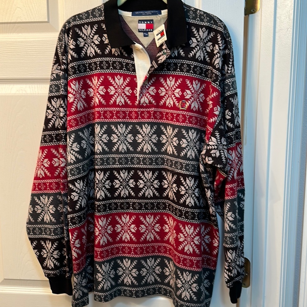 Tommy Hilfiger Sweater, 100% Cotton, Medium.  NWT